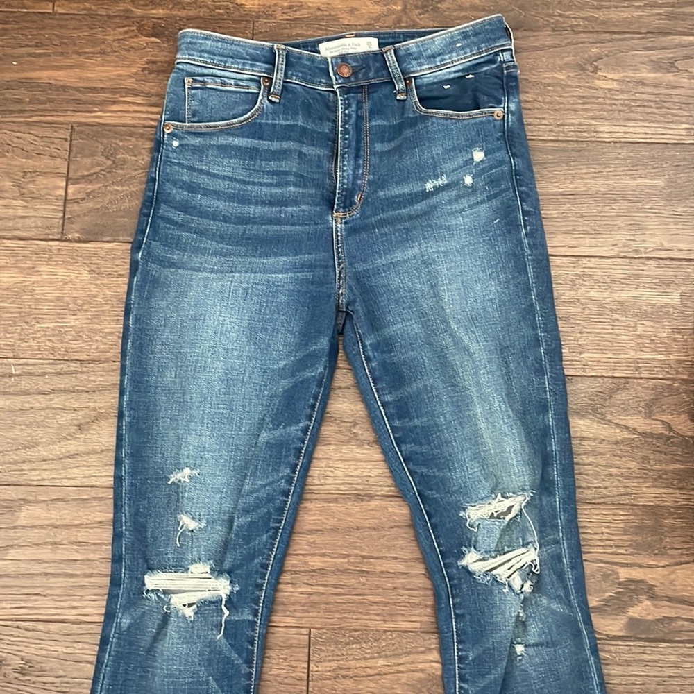 Abercrombie & Fitch skinny ankle Jeans size 28